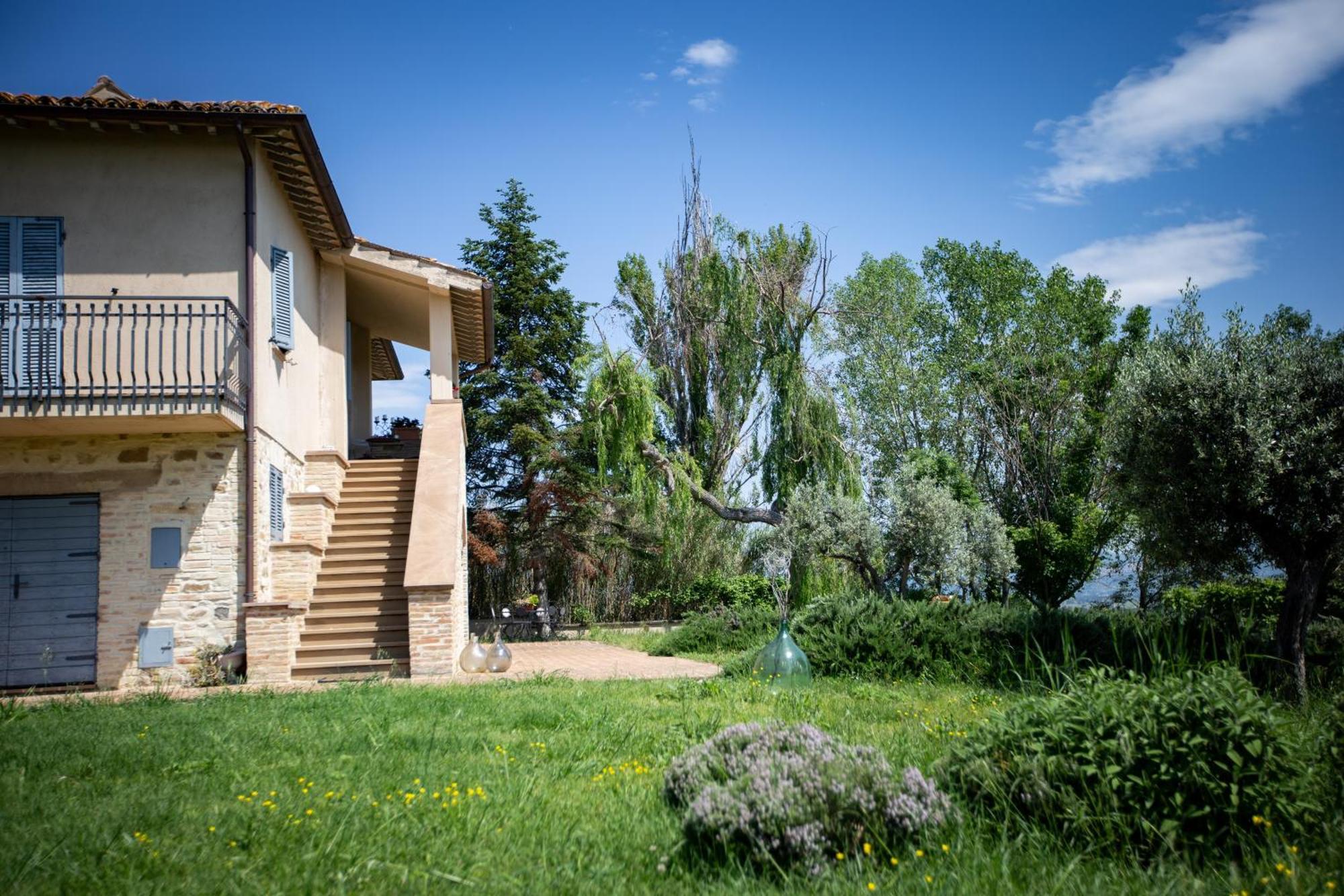 Agriturismo Qui E Ora Bevagna Εξωτερικό φωτογραφία